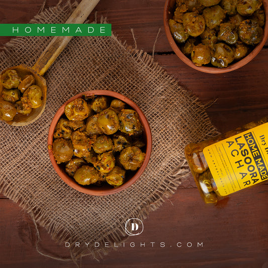 Home Made Lasoora Achaar